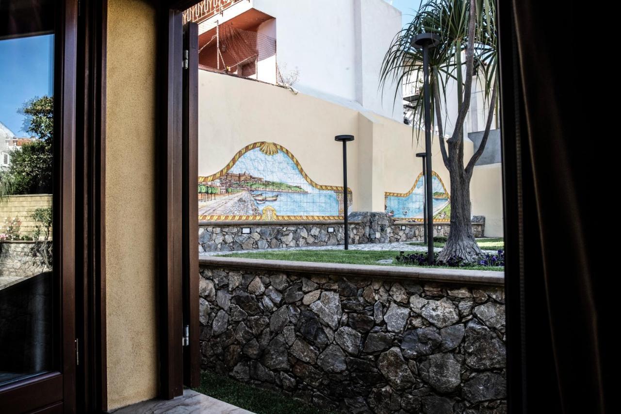 Hotel Garibaldi Milazzo Exterior photo
