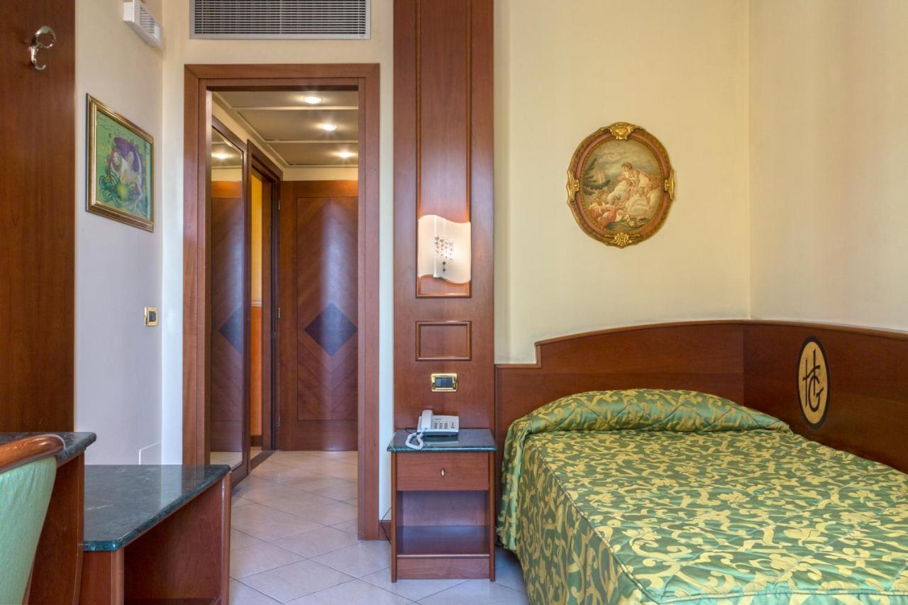 Hotel Garibaldi Milazzo Exterior photo